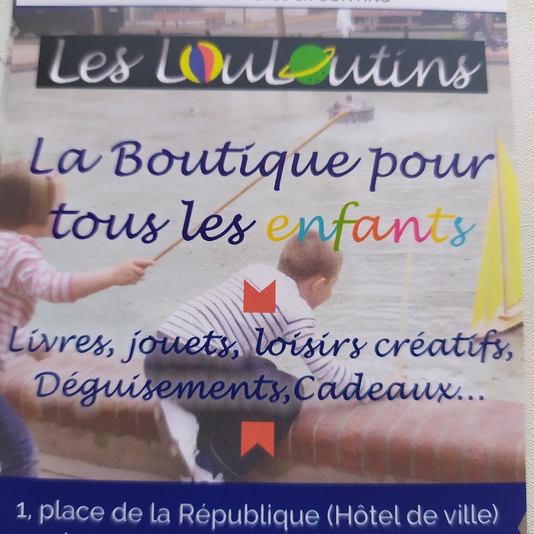 Les Louloutins Children's books & games Paris France 1
